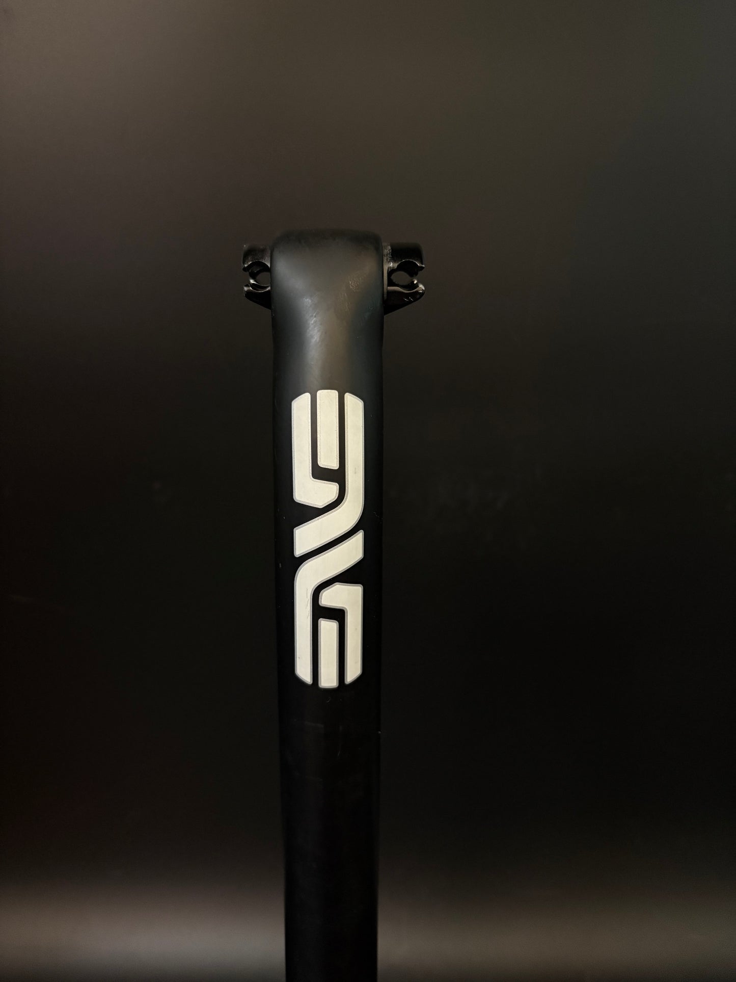 Enve White Logo Setback Seatpost Carbon 31.6 400mm