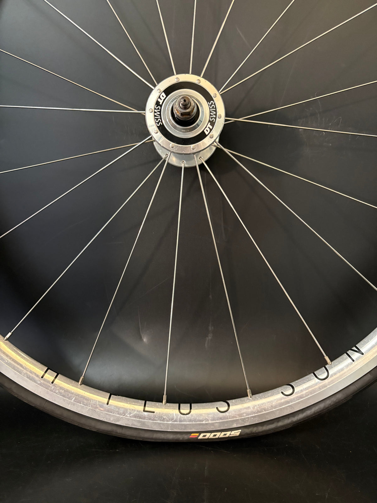 H Plus Son Archetype Silver / DT Swiss Wheelset 20/24h