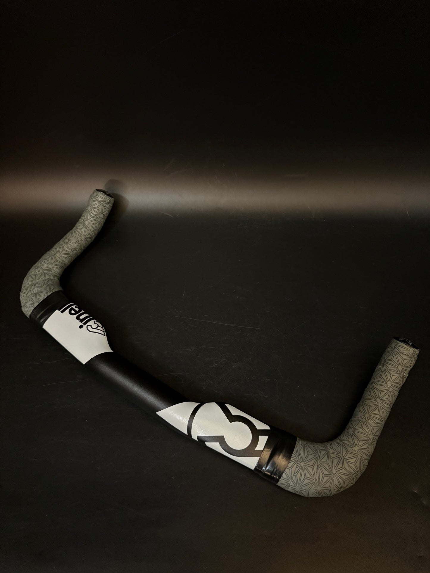 Cinelli Bullhorn Handlebar Black 40cm 31.8