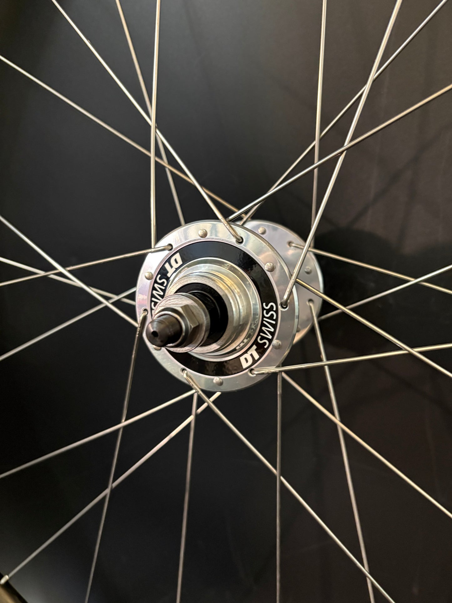 Zipp 302 Carbon Clincher / Zipp + DT Swiss Wheelset 20/24h