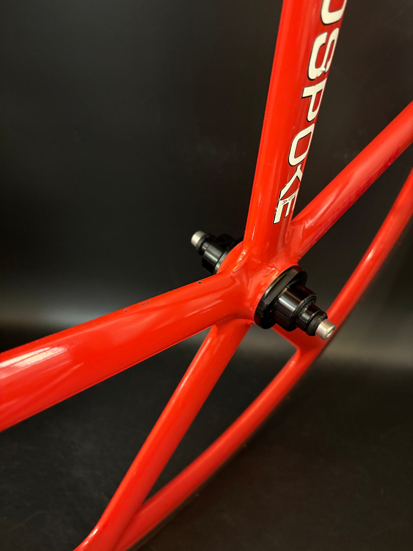 Aerospoke Clincher Front Wheel Red