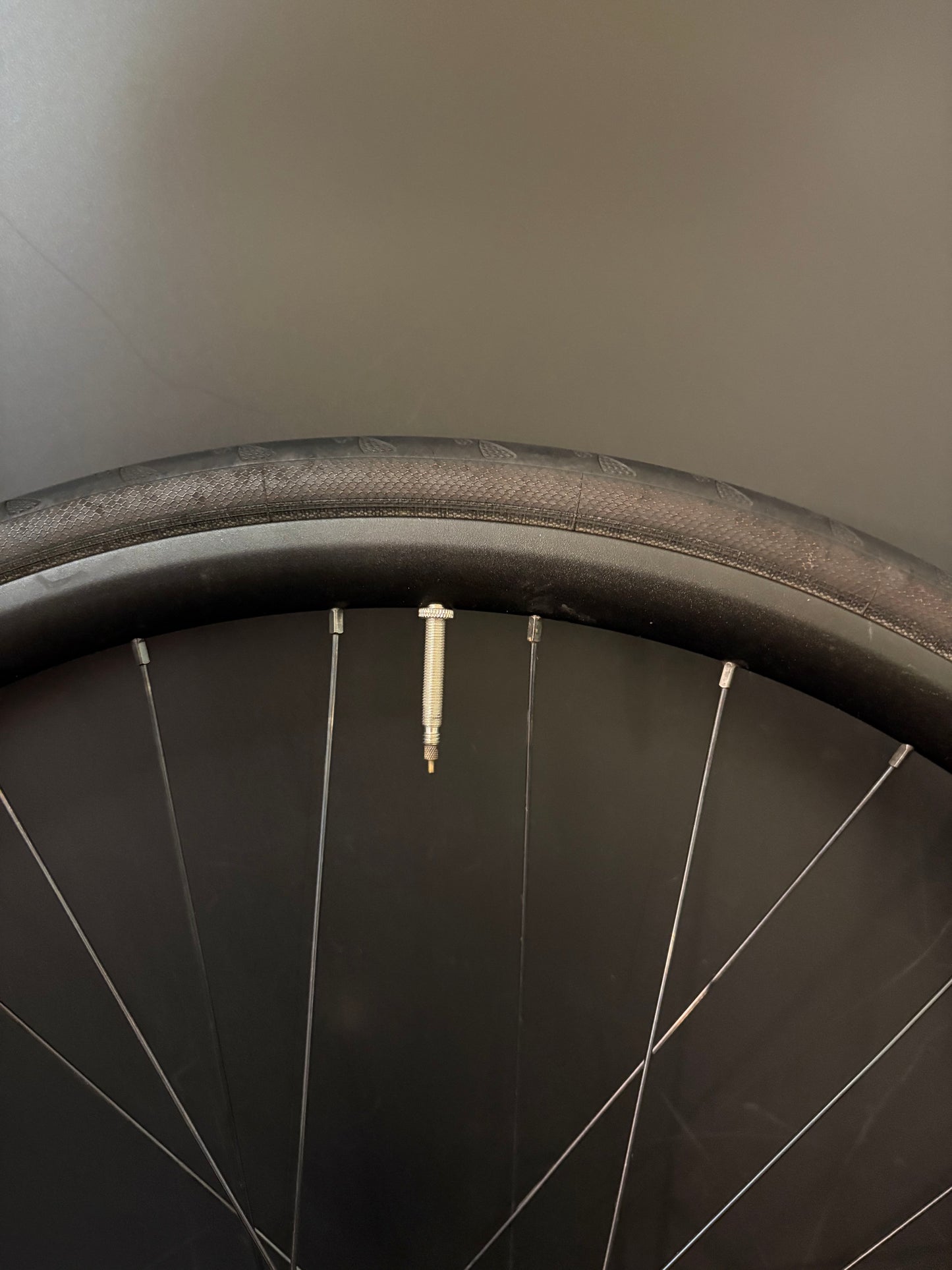 H Plus Son Hydra / Suzue Pro Max Wheelset Black 32h