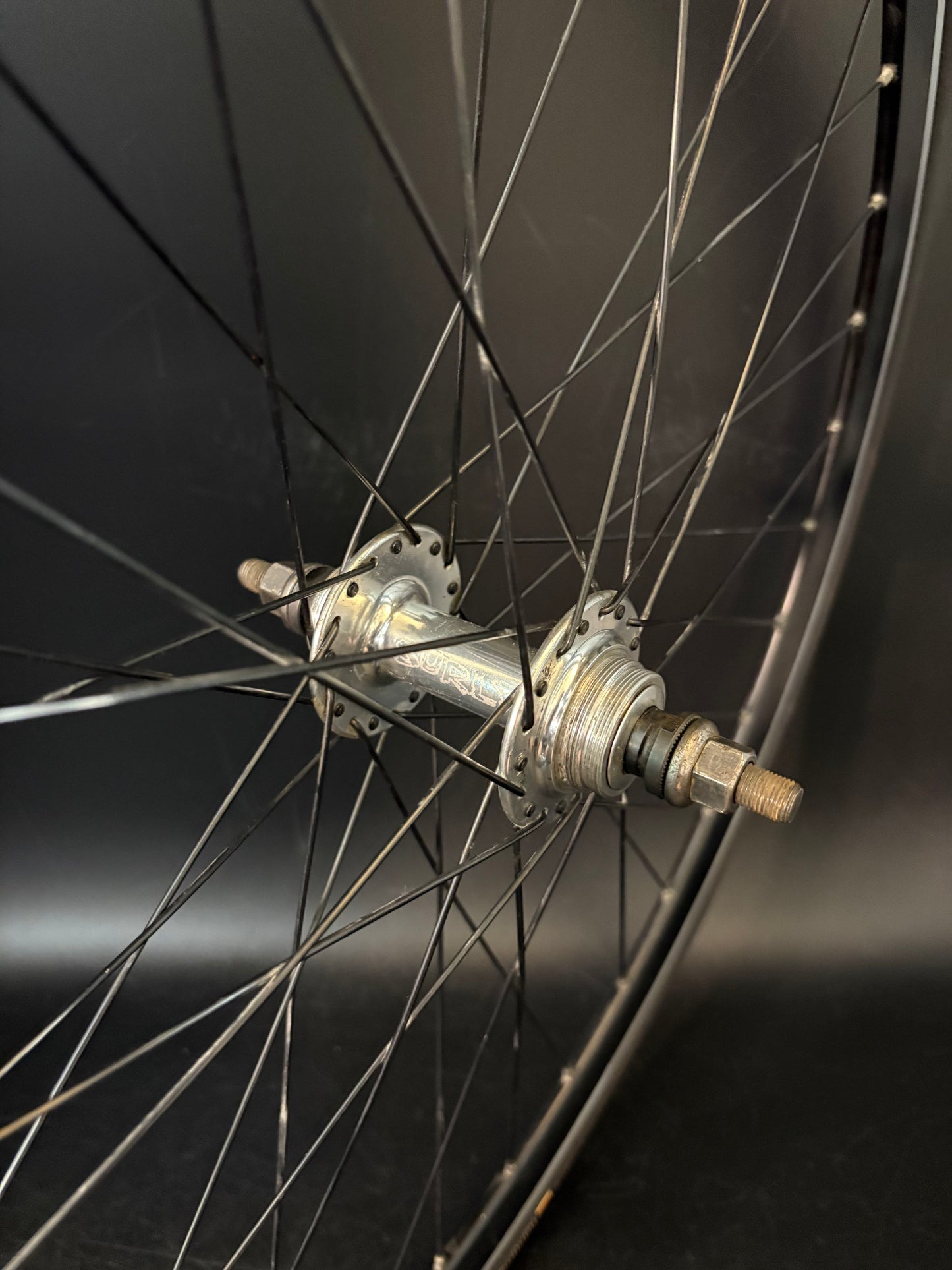 Deep V Machined Black / Surly Wheelset 36h
