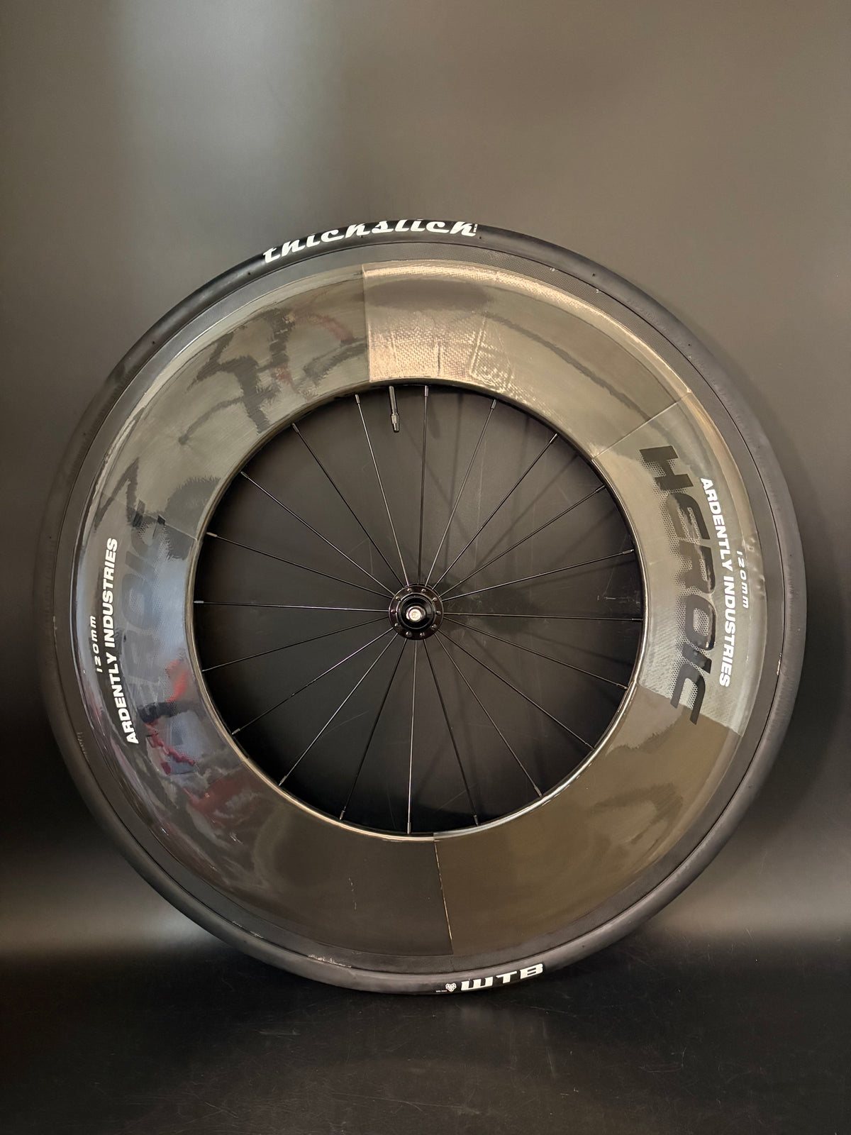 Ardently Heroic Wheelset 120mm Carbon Clincher 20/24h