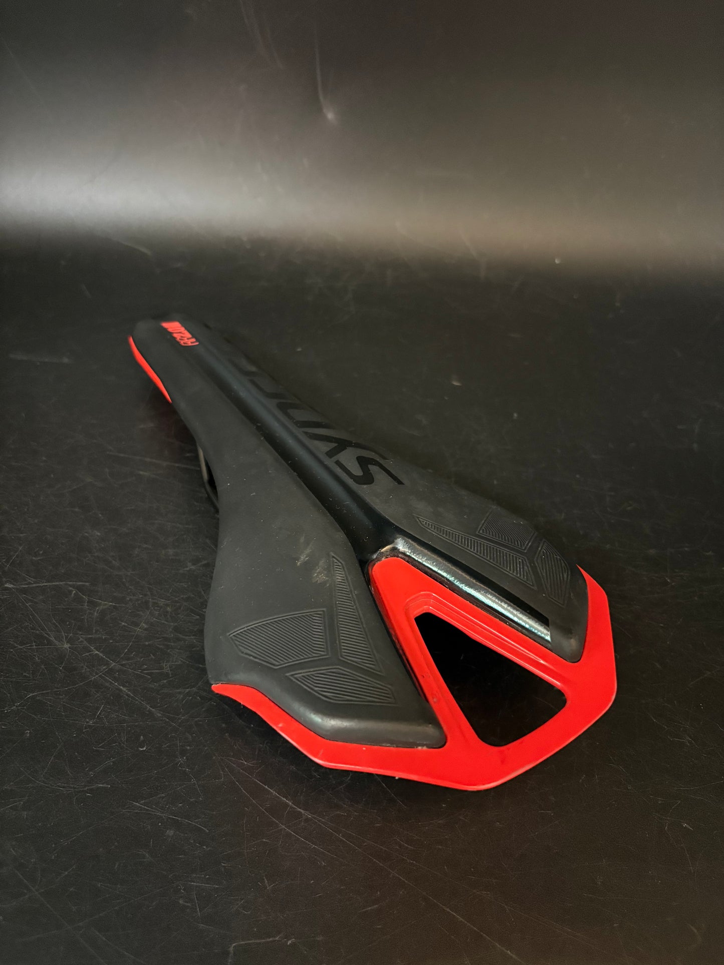 Syncros RR 2.0 Saddle Black/Red Narrow