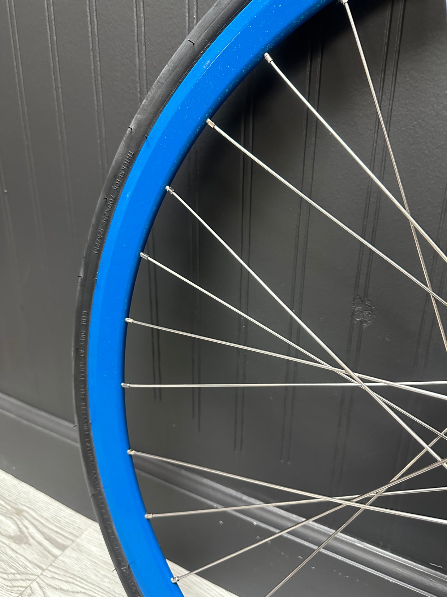 Deep V Blue Sparkle / Suzue CF Hubs Wheelset 32h Fixed/Fixed