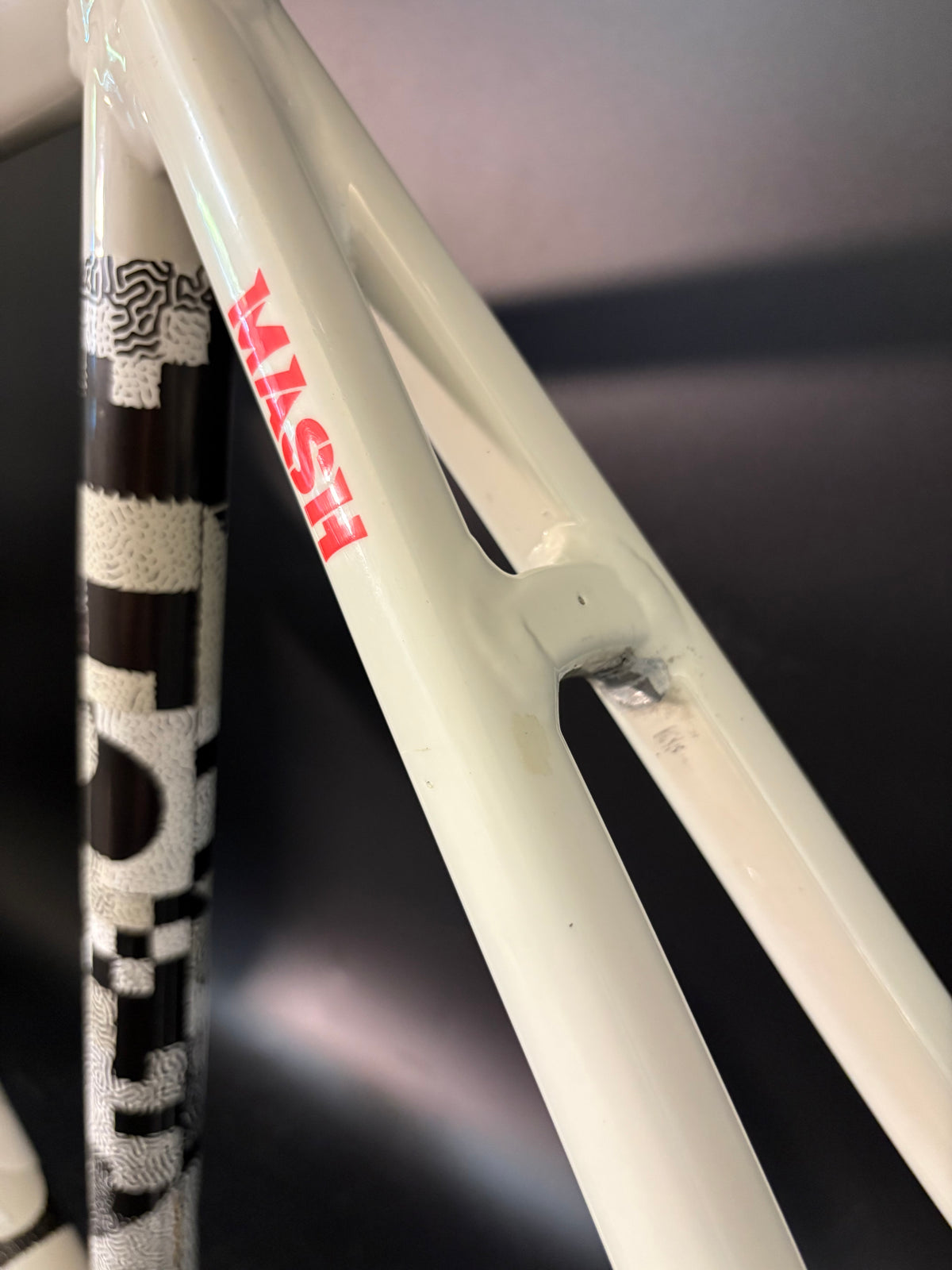 Mash AC-4 Prototype Frameset White/Black 54cm Medium