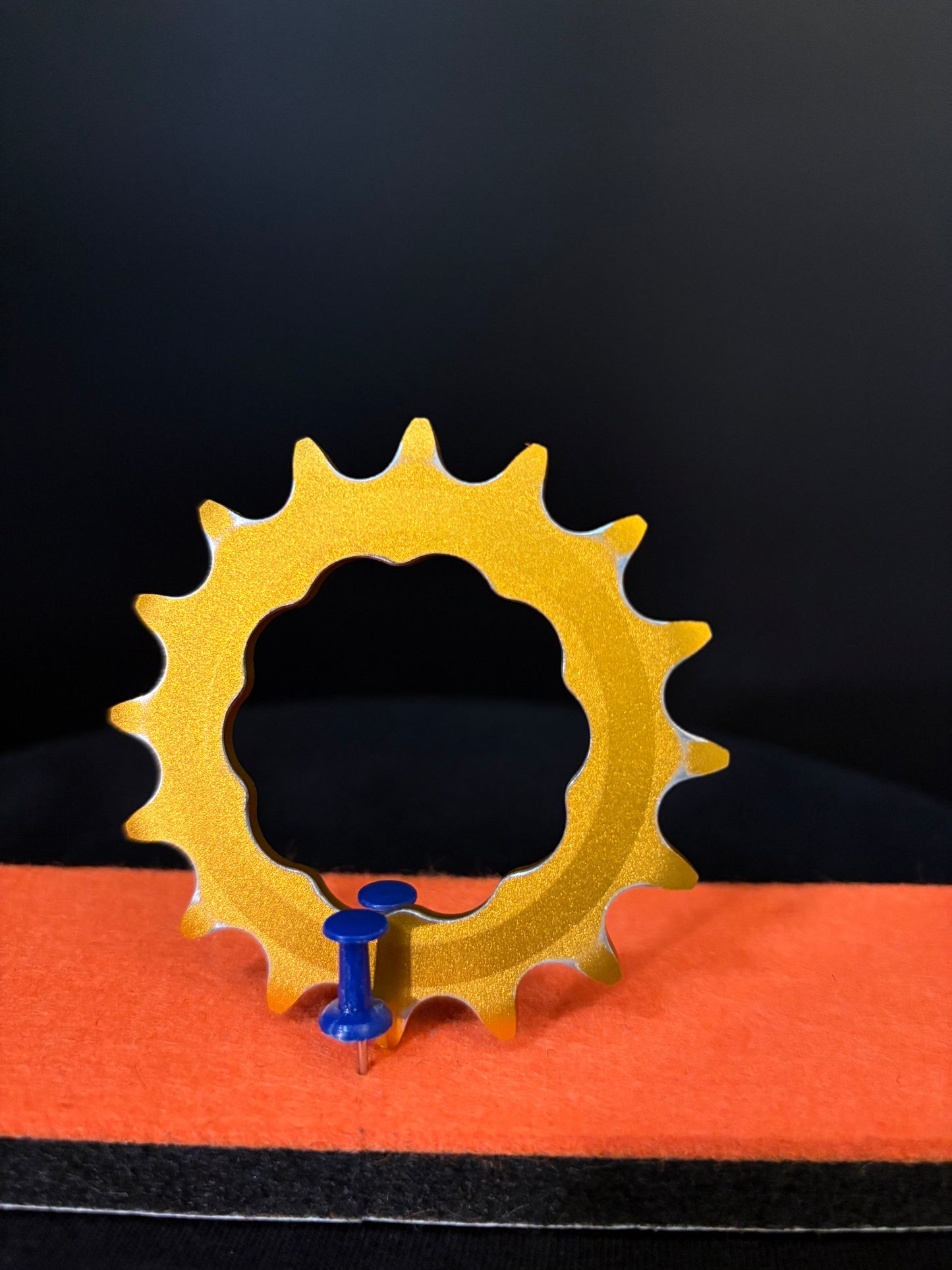 Sugino Gold Cog Splined 16t w/ Lockring