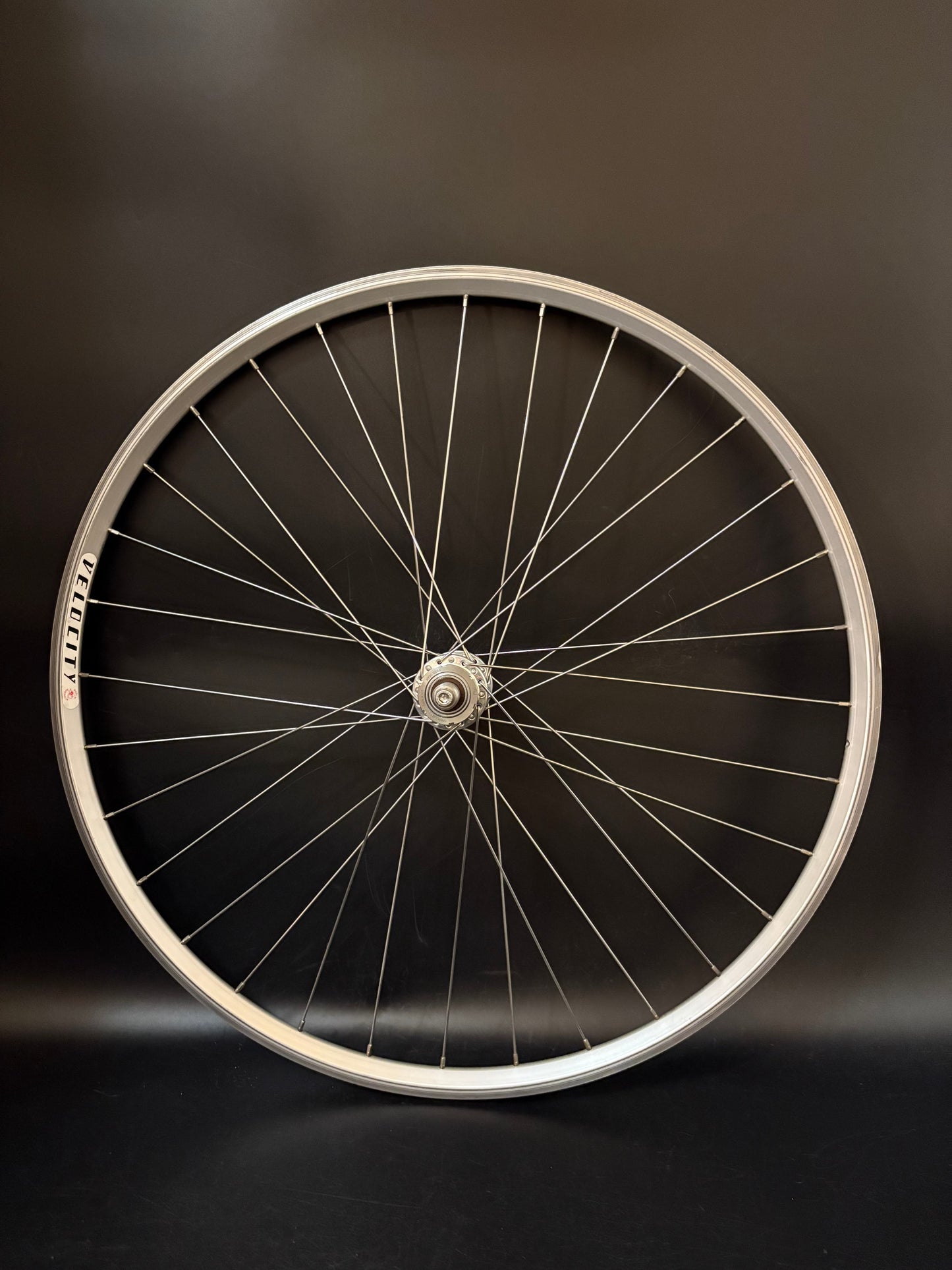 Velocity A23 Silver / Phil Wood Wheelset 32h