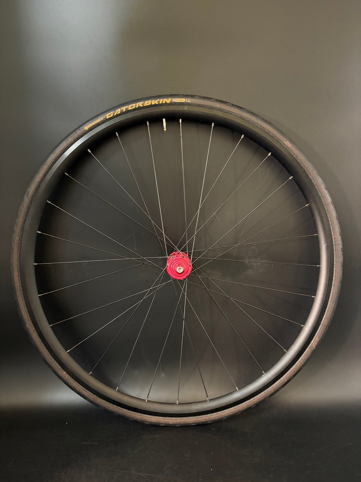 H Plus Son Archetype / Mack Superlight LF Wheelset Pink 24/28h
