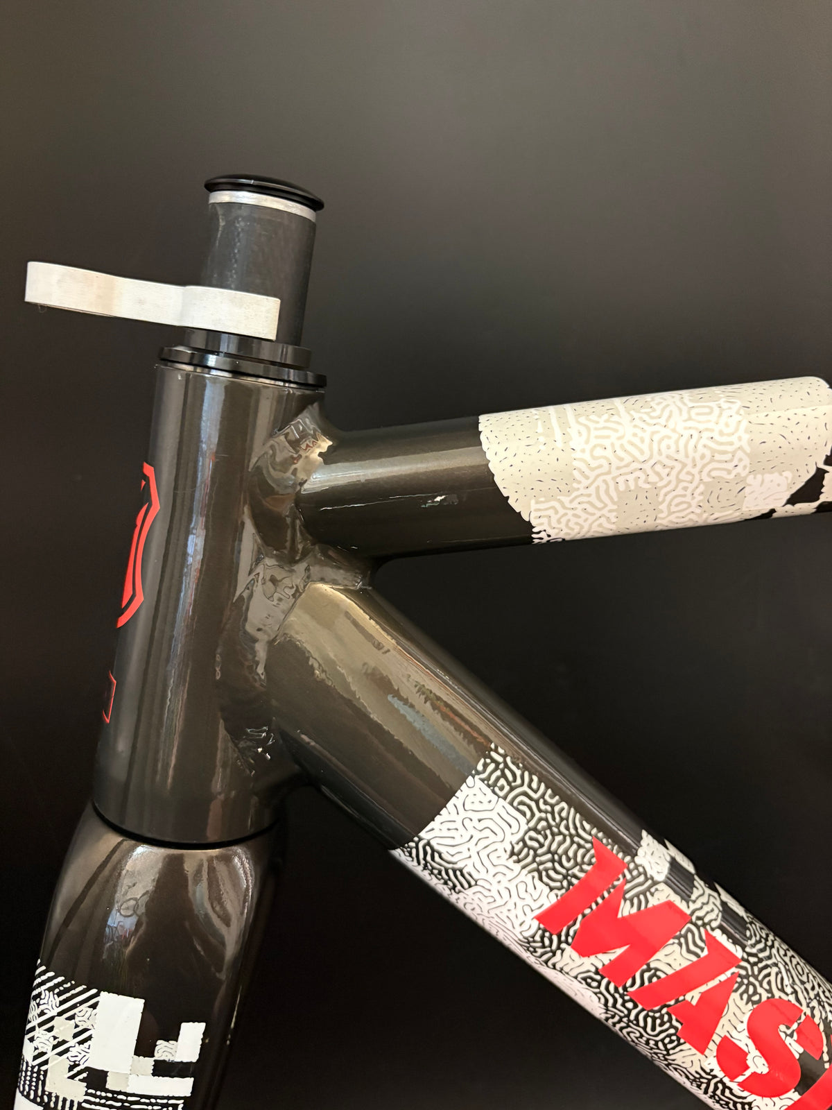 Mash AC-4 Prototype Frameset White/Black 54cm Medium