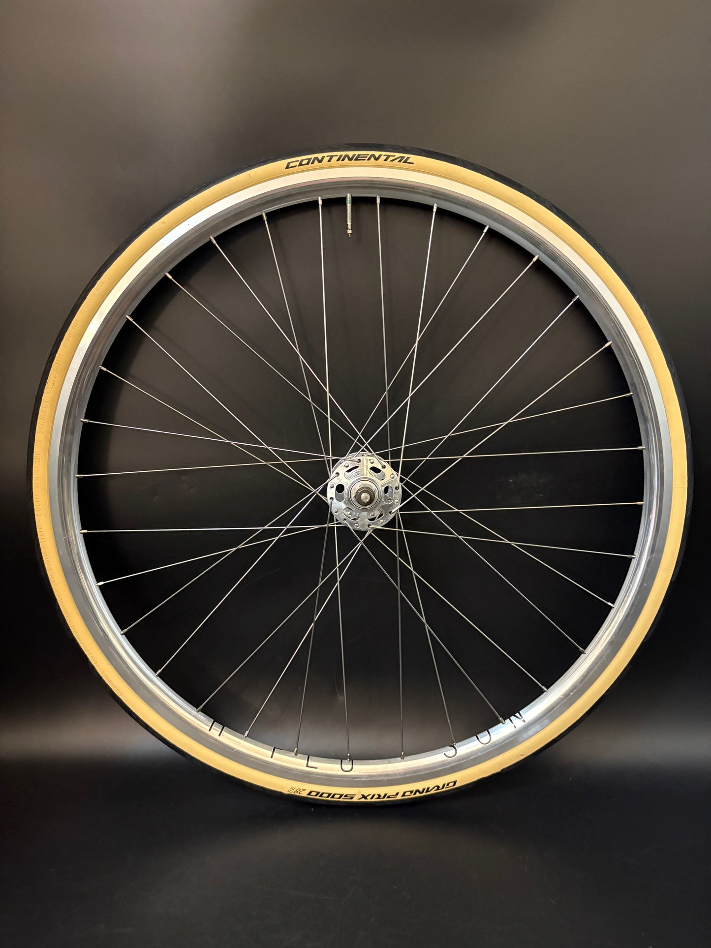 H Plus Son Archetype Silver / White Industries Wheelset 32h w/ 18t Cog