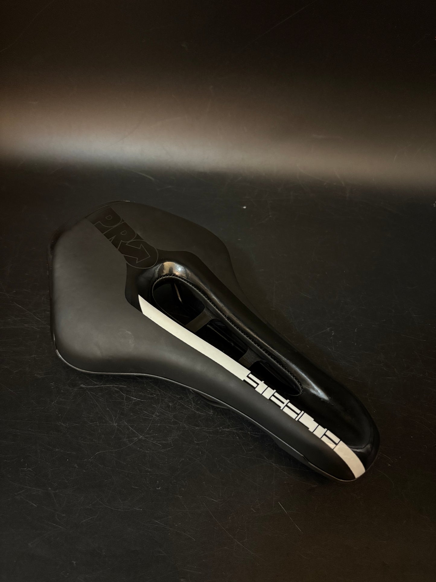 Pro Stealth Saddle Black 142mm