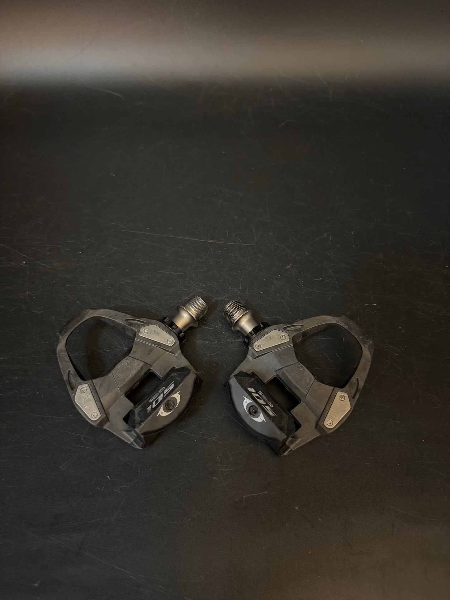 Shimano 105 PD-R7000 SPD Clipless Pedals