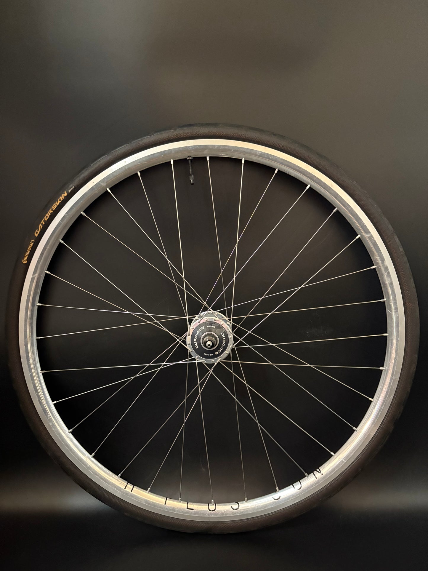 H Plus Son Archetype Silver / Dura Ace 7600 Wheelset 32h