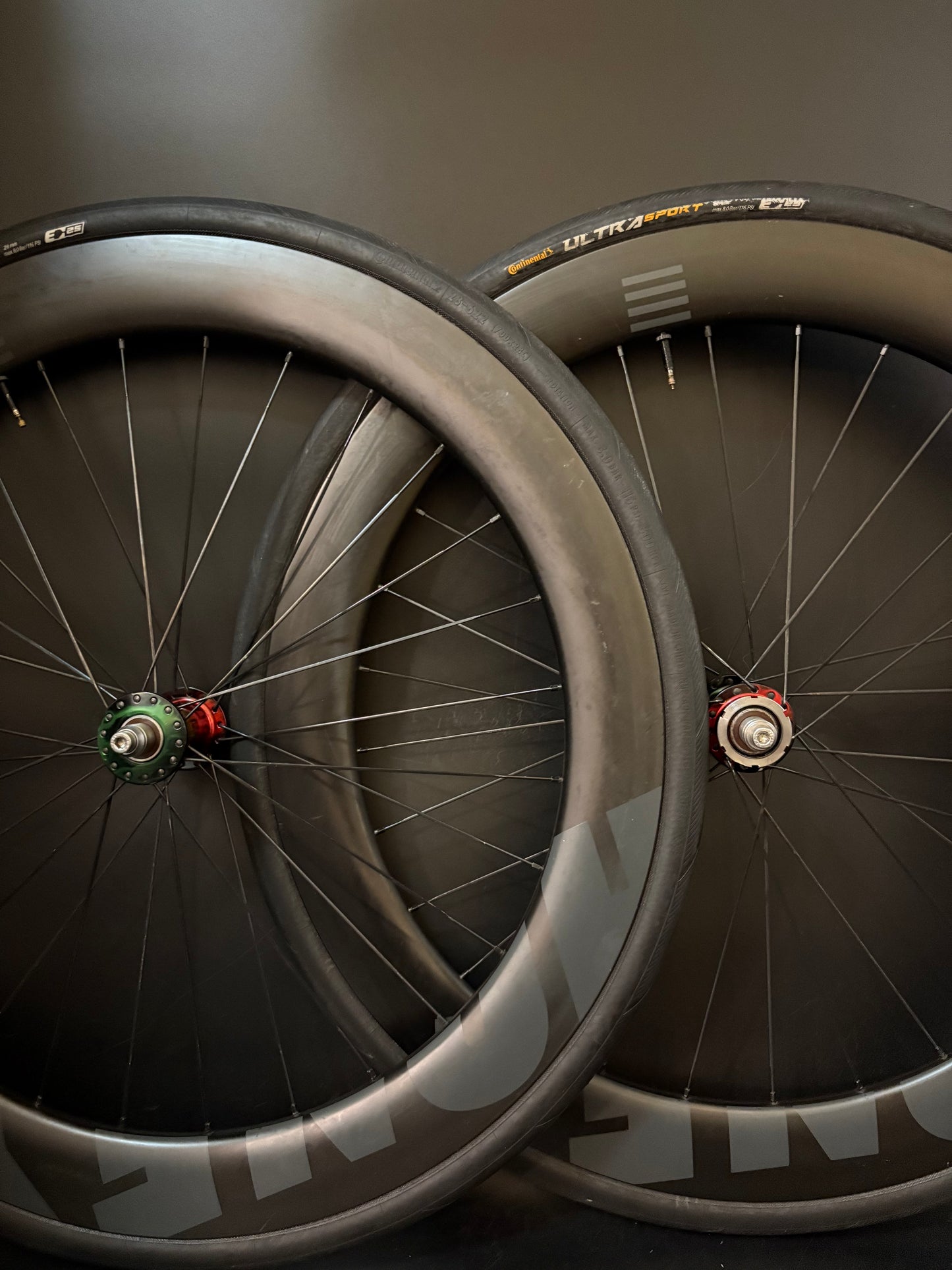 Honey Wheel Co Carbon Clincher 60mm / Phil Wood x Mash SF Rasta LF Wheelset 28h