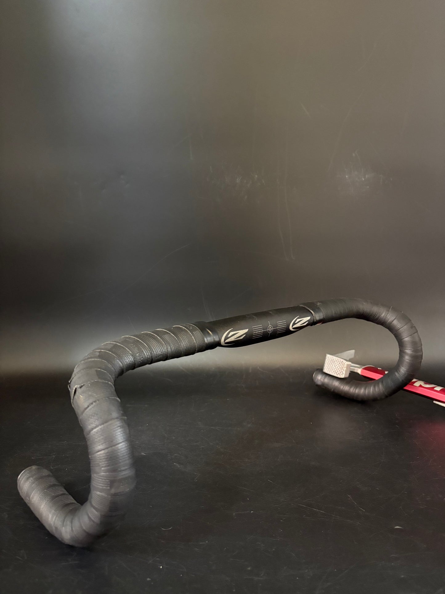 Zipp 70 Ergo Drop Handlebar Black 42cm 31.8