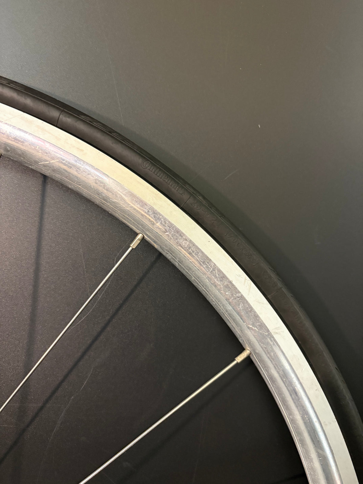 H Plus Son Archetype Silver / DT Swiss Wheelset 20/24h