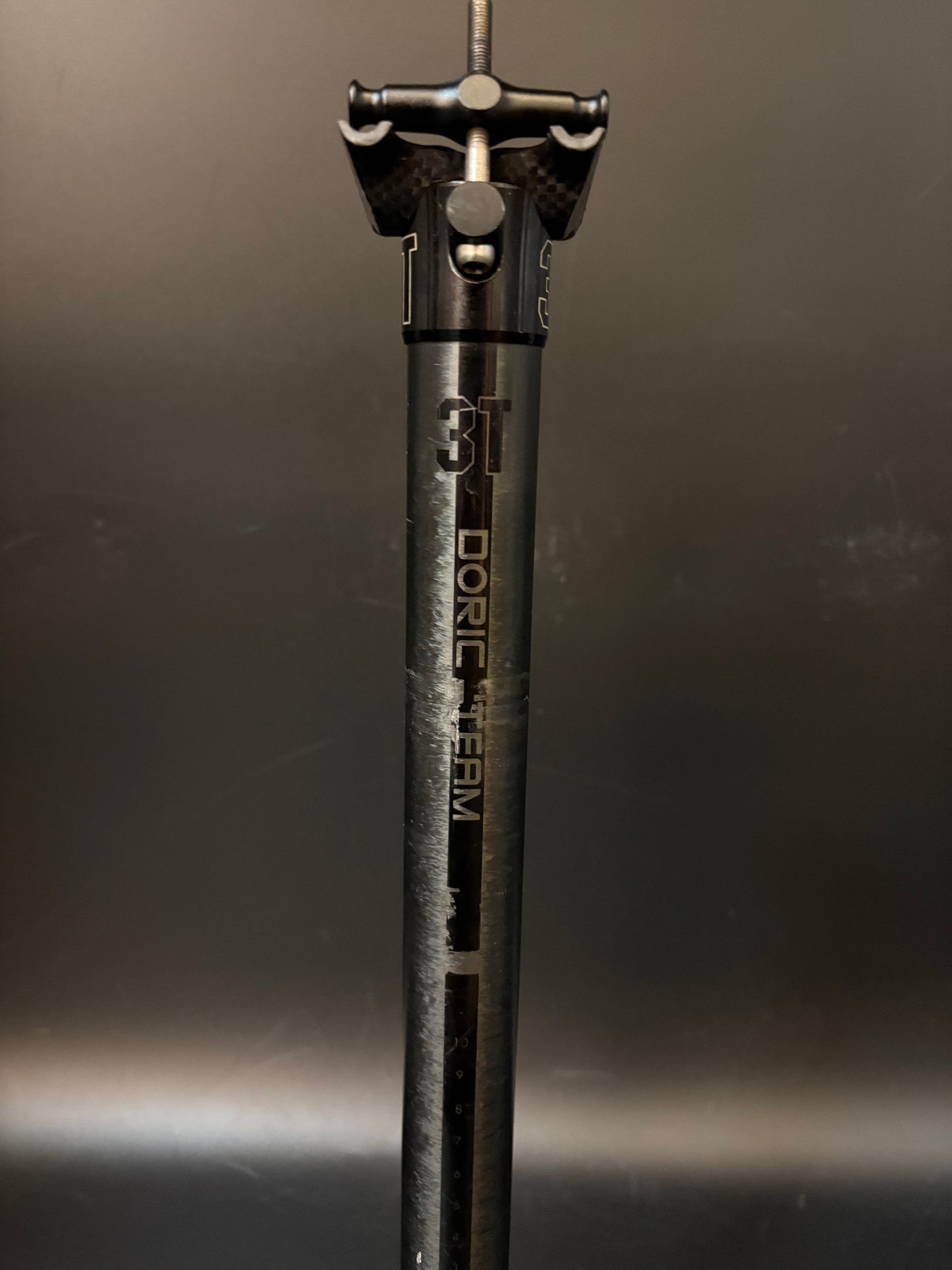 3T Doric Team Seatpost Carbon 31.6 400mm