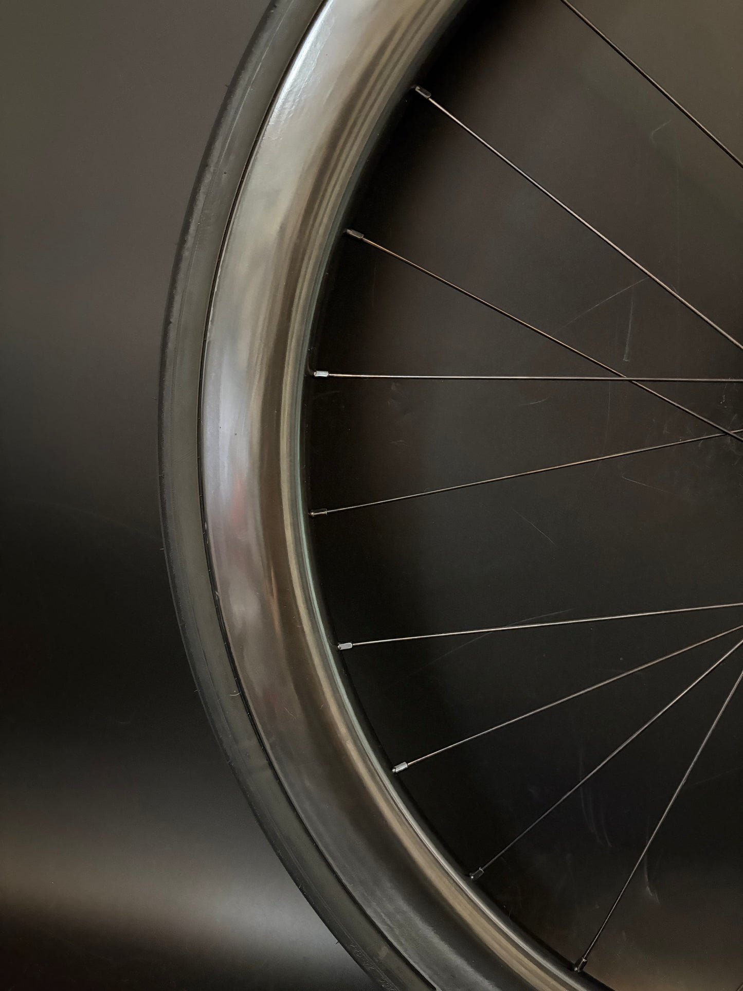 Light Bicycle Falcon AR45 Carbon Clincher / White Industries Wheelset Black 28h