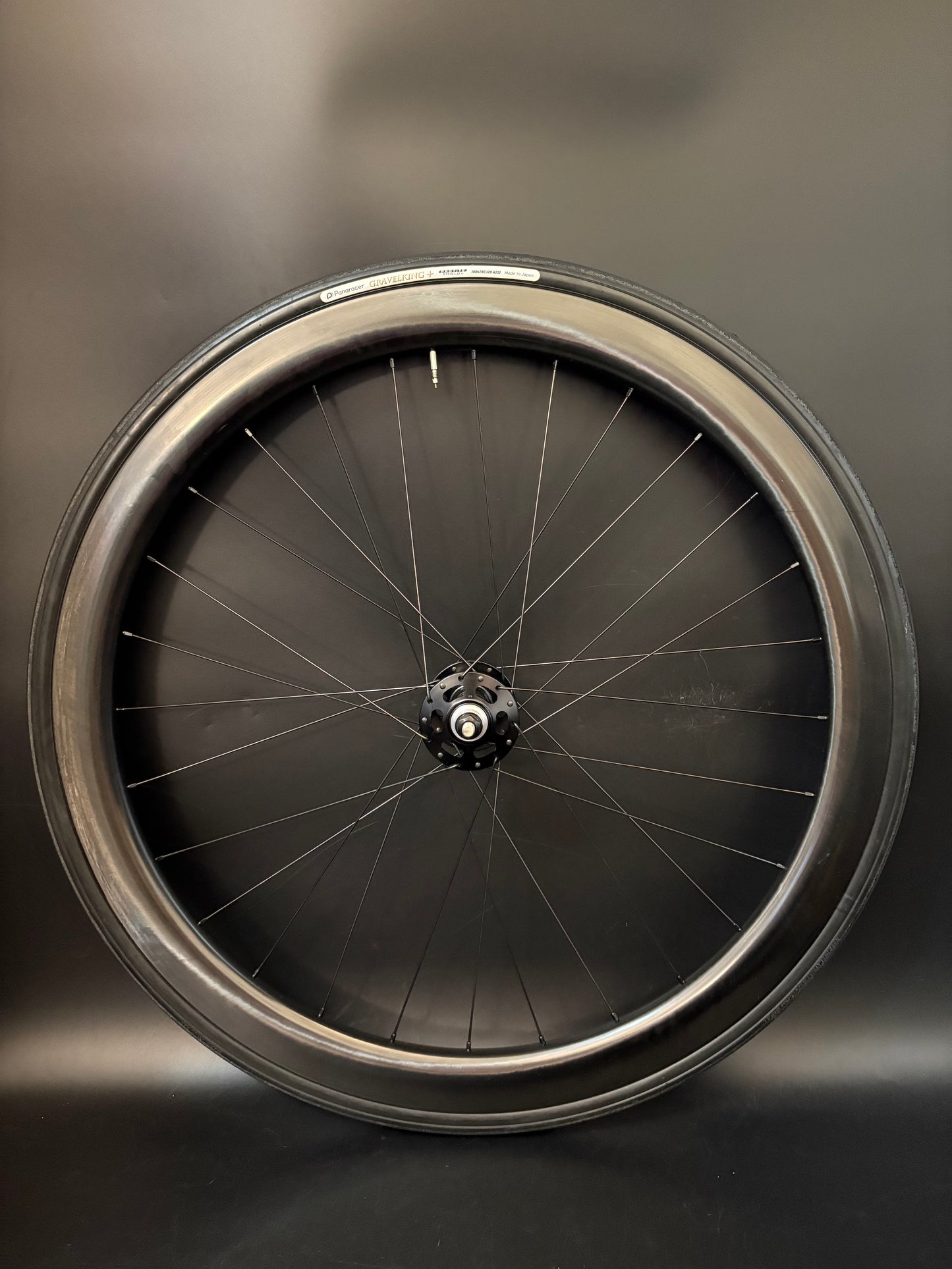 Light Bicycle Falcon AR45 Carbon Clincher / White Industries Black Wheelset 28h