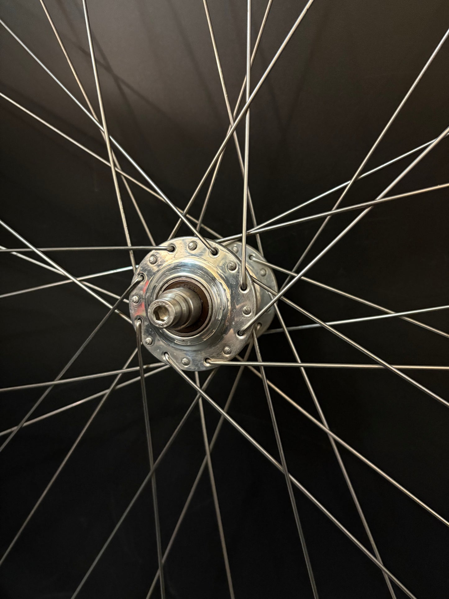 Velocity A23 Silver / Phil Wood Wheelset 32h