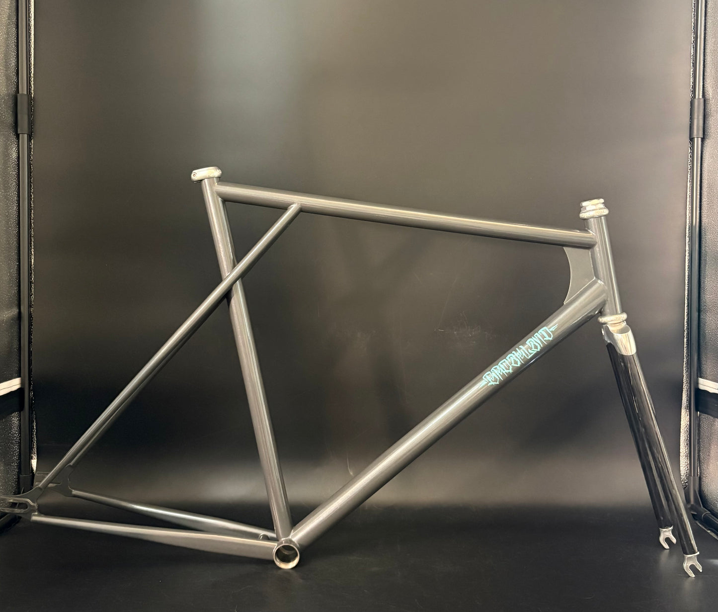 Broakland Pipe Bomb Frameset Grey Sparkle 59cm