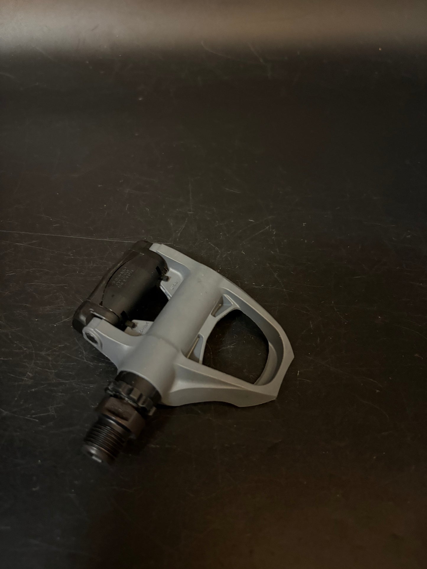 Shimano SPD SL PD-R550 Clipless Pedals w/ Cleats