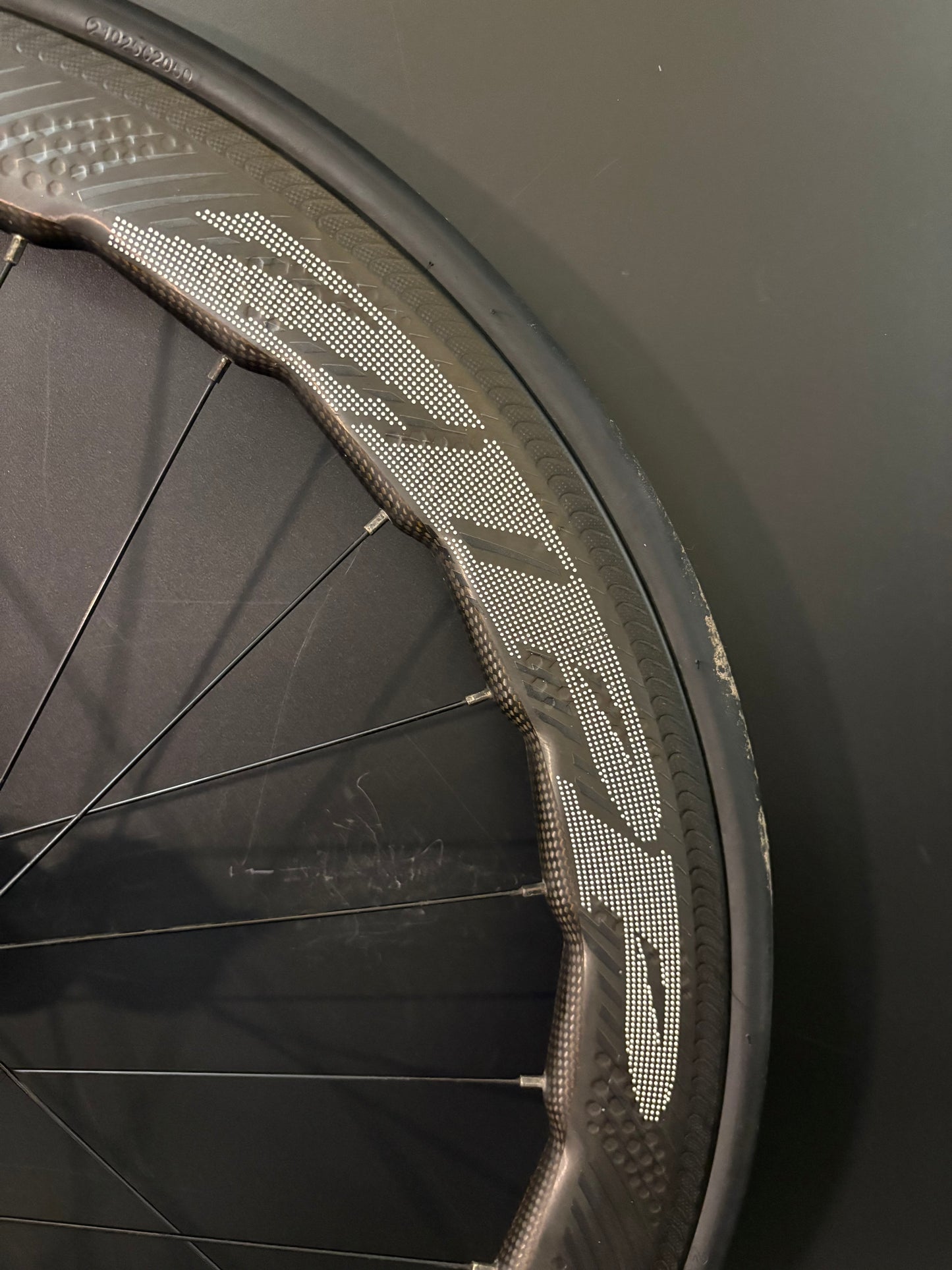 Zipp 454 NSW Carbon Clincher / DT Swiss Wheelset 20/24h