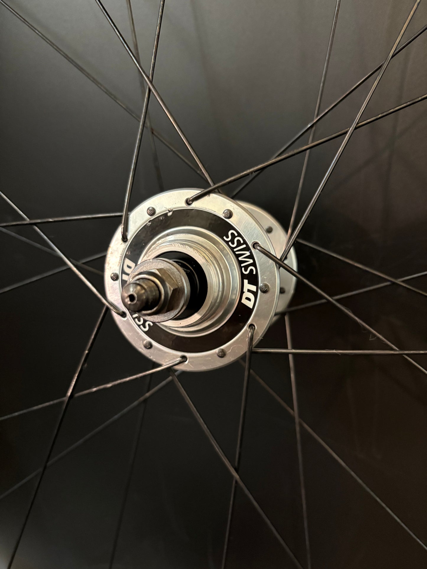 H Plus Son Archetype / DT Swiss Wheelset Black 20/24h
