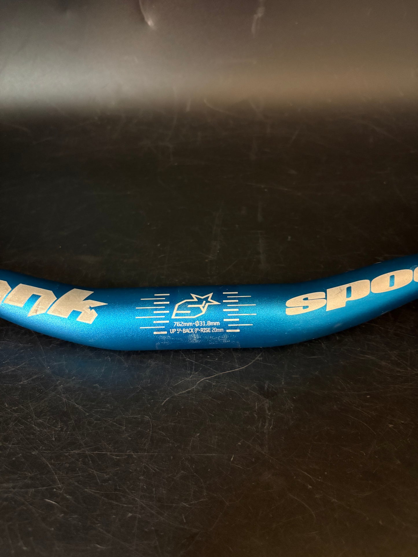 Spank Spoon 762 Riser Handlebar Blue 580mm 31.8