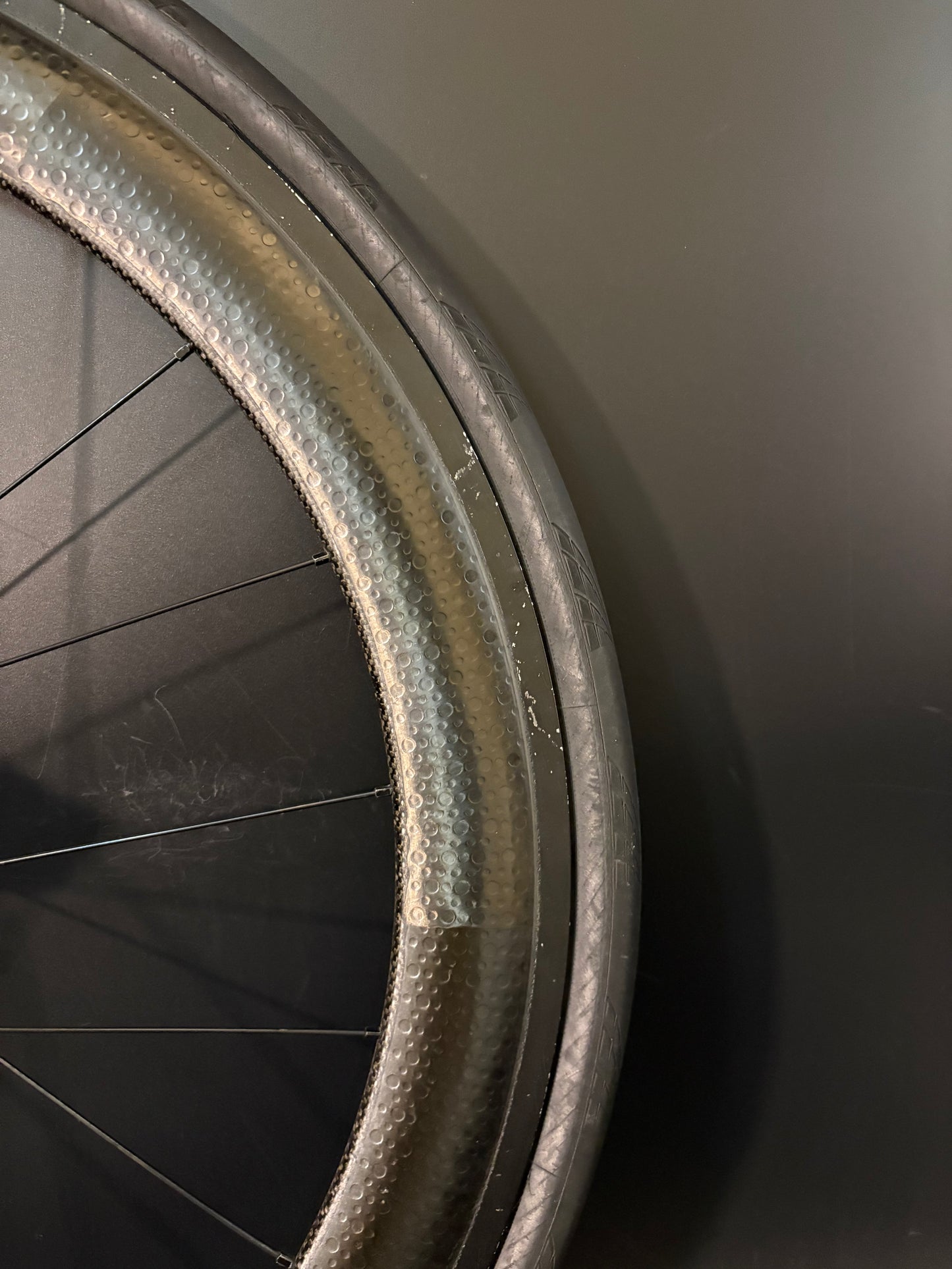Zipp 404 Carbon Clincher / Phil Wood LF Front Wheel 24h