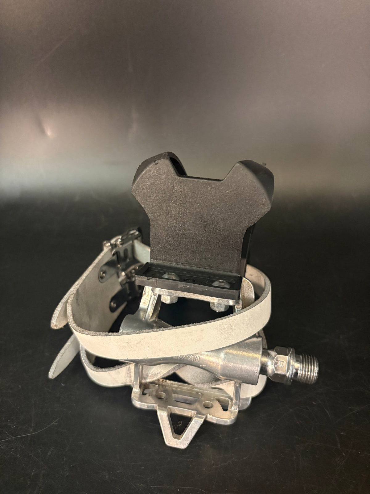 MKS GR-9 / All City Double Straps White Pedal Setup