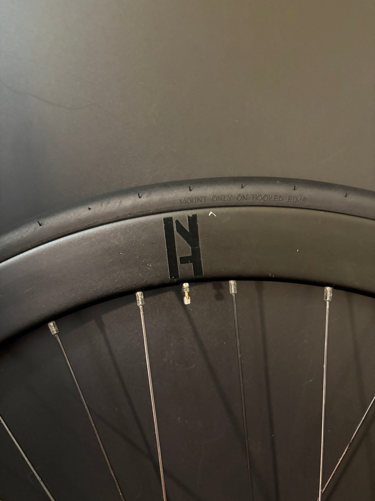 H Plus Son Formation Face Black / Chub Hub Wheelset 32h