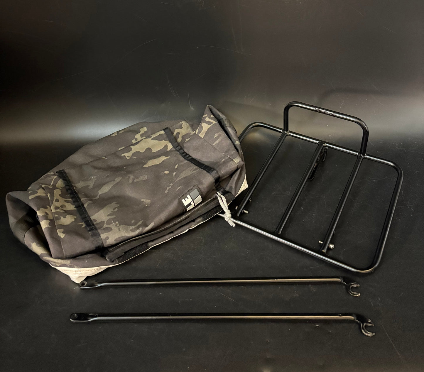 Mash SF Rack Black + ILE Mash Rack Bag Camo