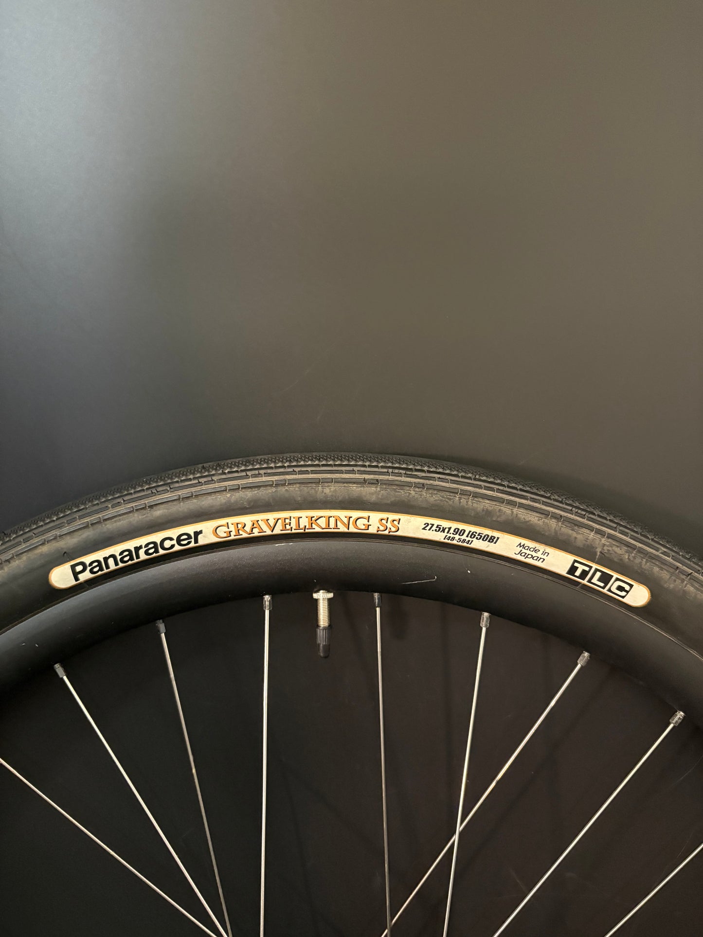 Velocity Aileron 650b / Paul Wheelset Black 32h