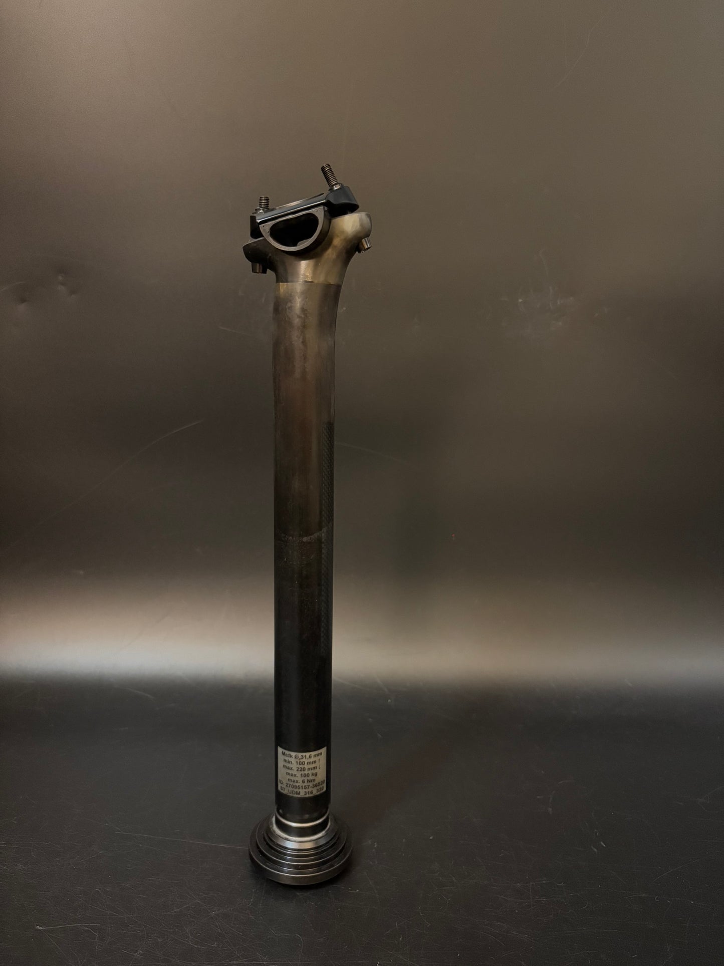 MCFK Seatpost Carbon 31.6 300mm