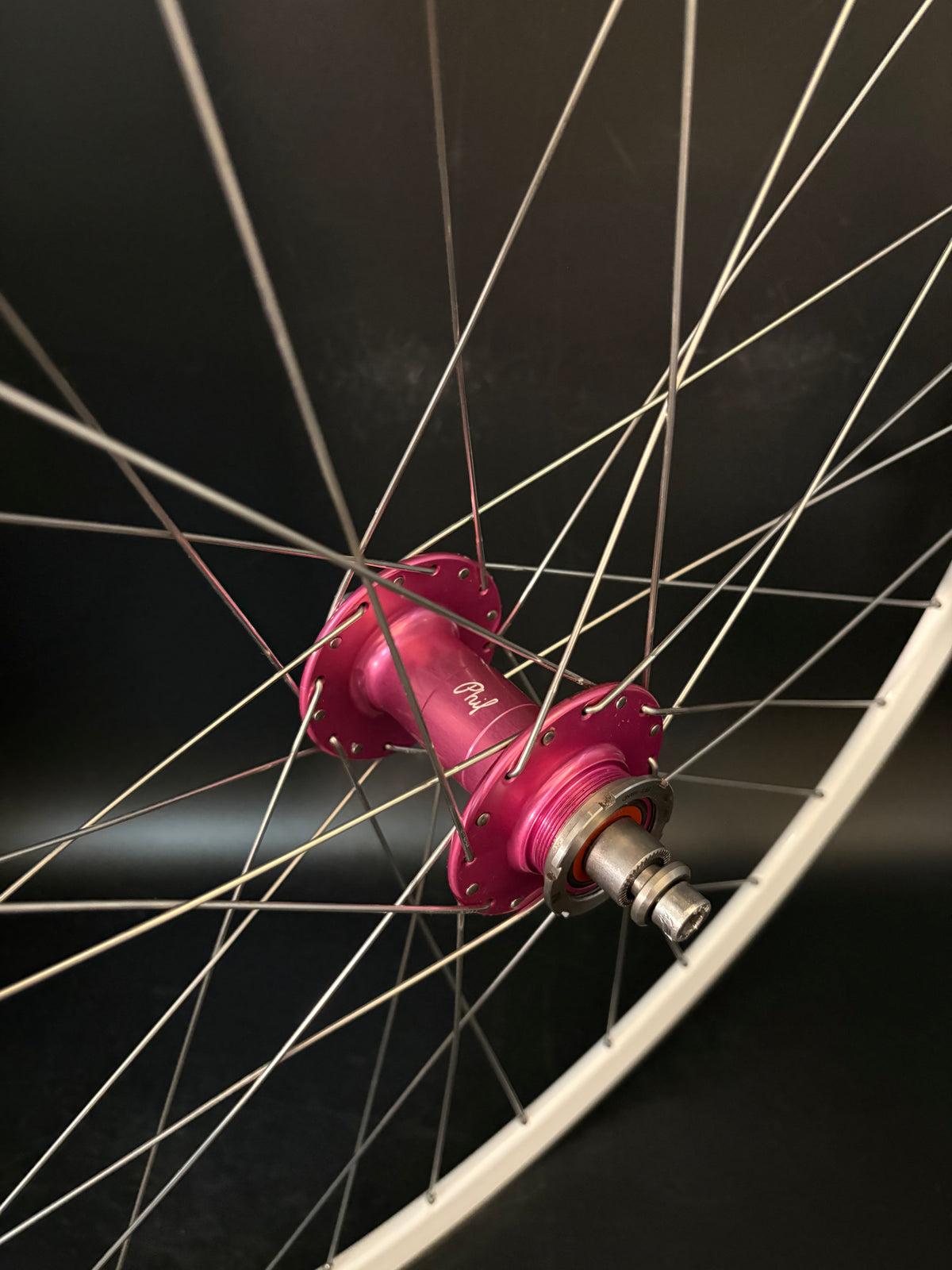 Velocity Deep V Machined White / Phil Wood HF Pink Wheelset 32h