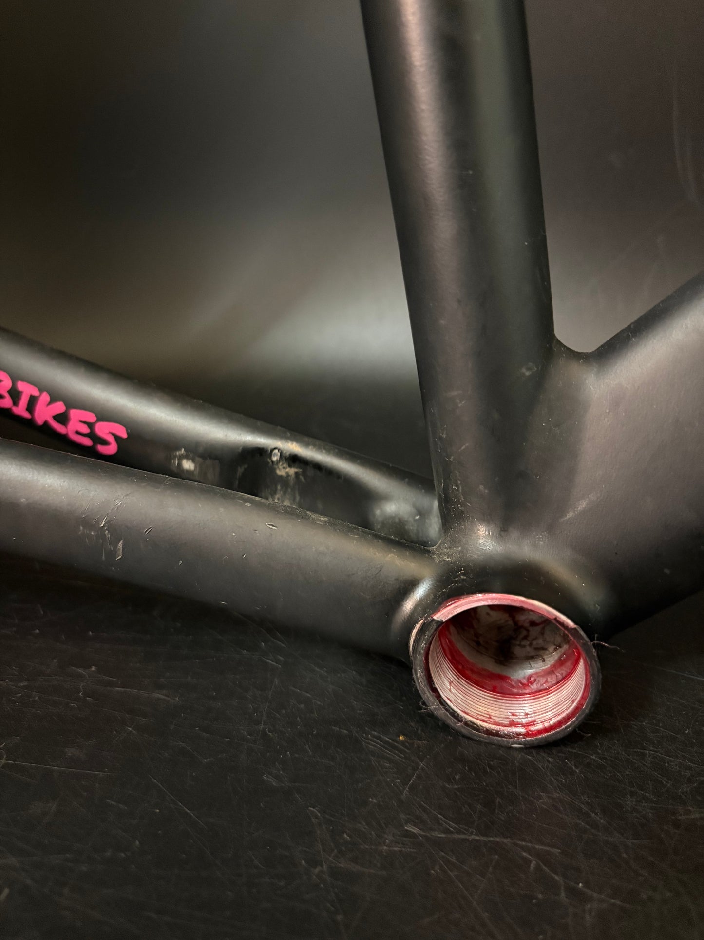 Low// Pursuit Frameset Black 57cm ST 54cm TT