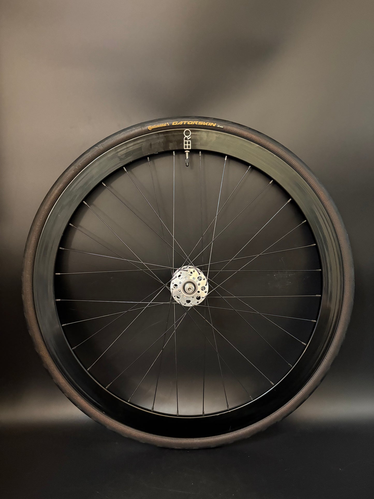 H Plus Son Eero Black / Phil Wood Pro HF Silver Wheelset 32h