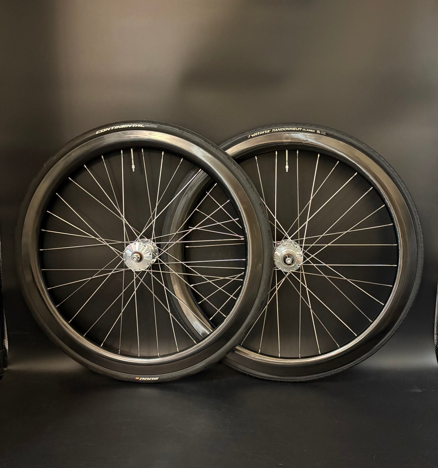 Track Lab Light Bicycle Custom Built Phil Wood Carbon Wheelset 32h