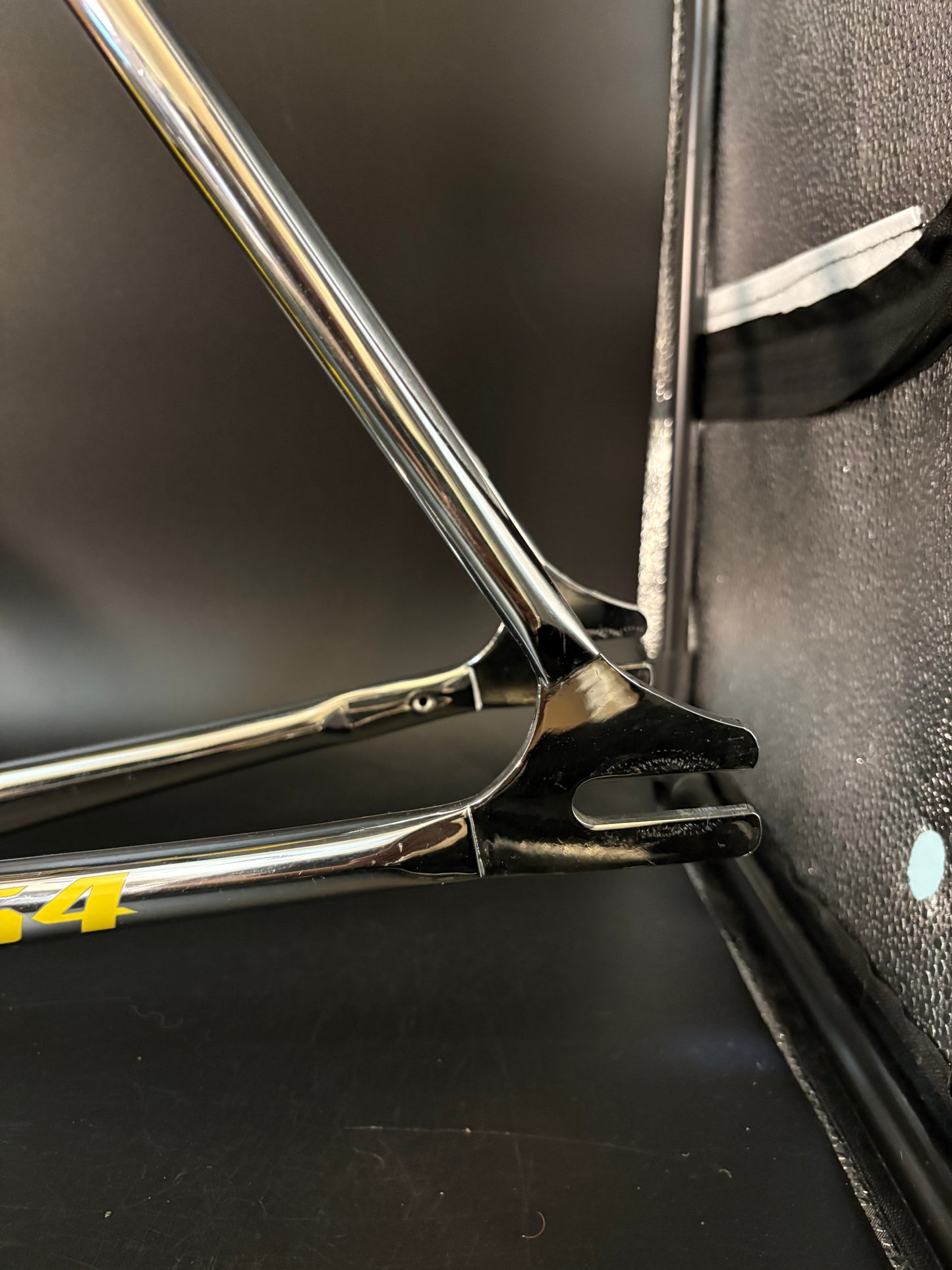 Look AC 364 Frameset Yellow/Chrome Medium