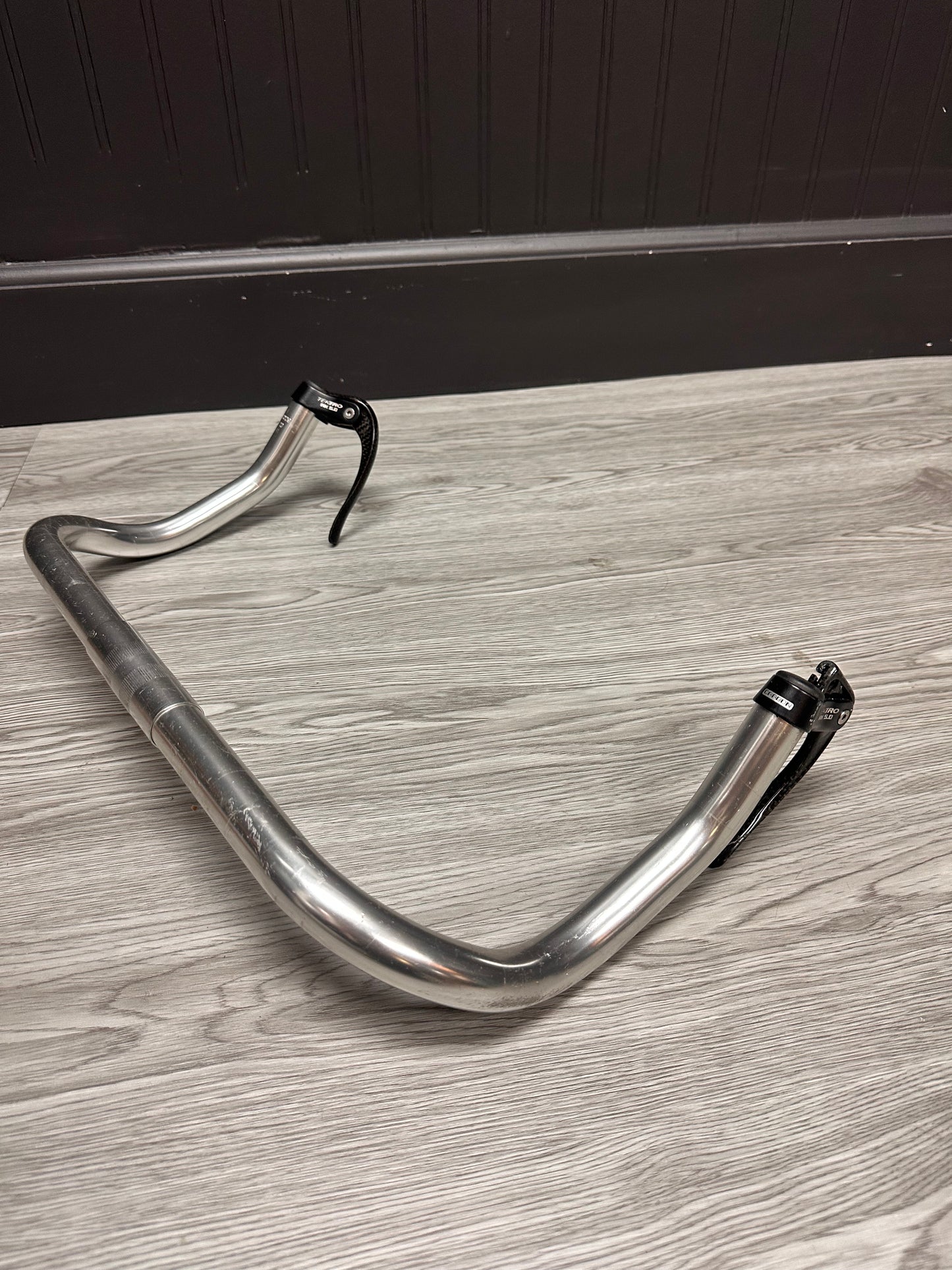 Nitto Rb009 Bullhorns + Brake Levers 42cm 26.0