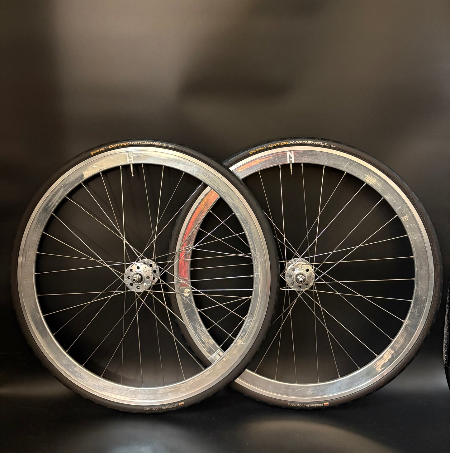 H Plus Son SL42 Silver / Velo Orange Grand Cru Wheelset 32h
