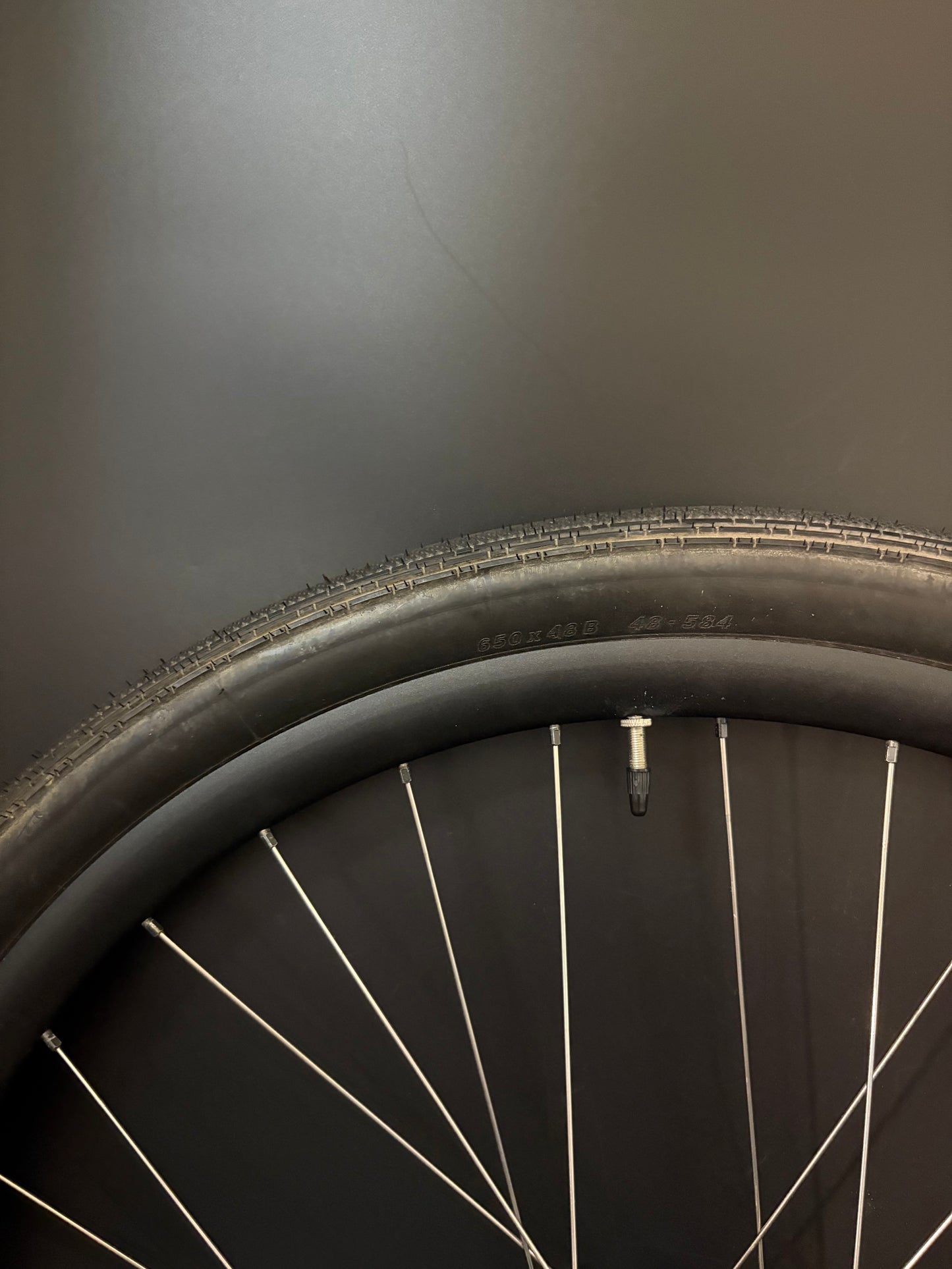 Velocity Aileron 650b / Paul Wheelset Black 32h