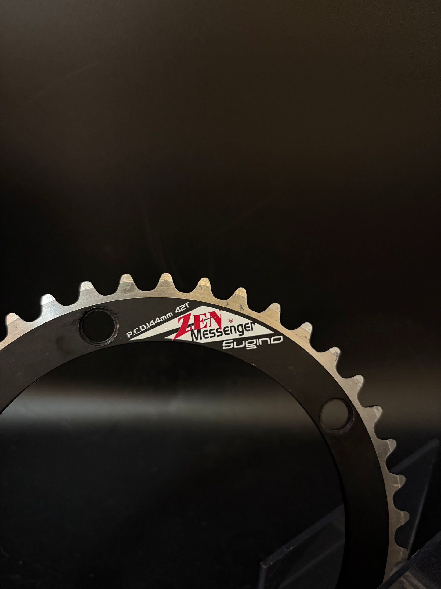 Sugino Zen Messenger Chainring Black 42t