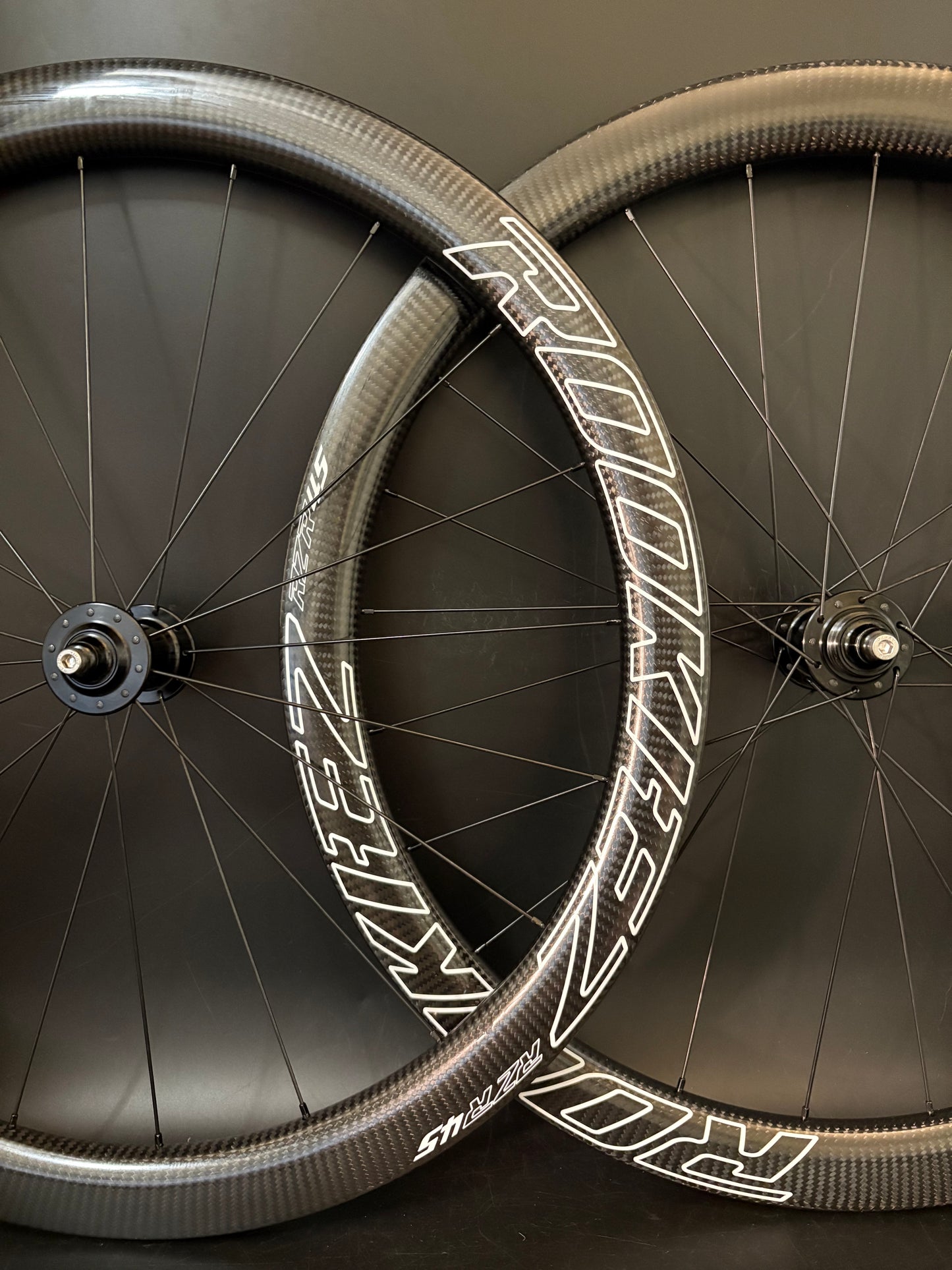Rookiez RZR45 / Raketa Raw Wheelset Carbon 20/24h
