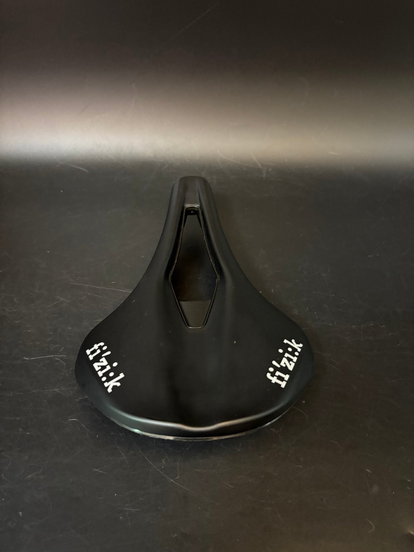 Fizik Argo Saddle Black 160mm