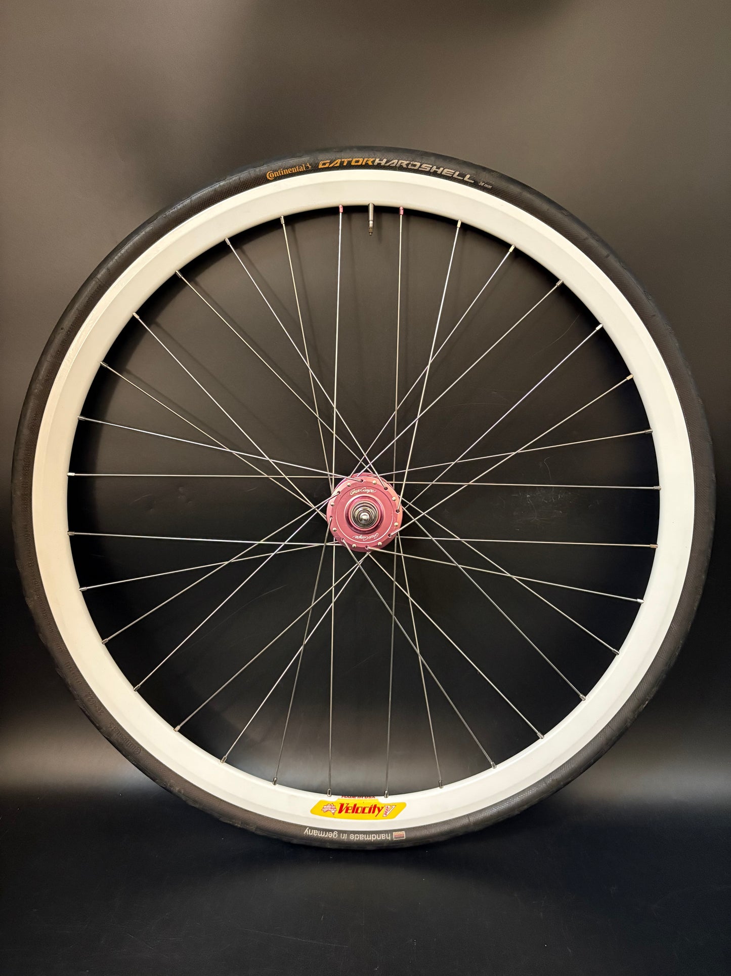 Velocity Deep V White / Gran Compe Pink Wheelset 32h