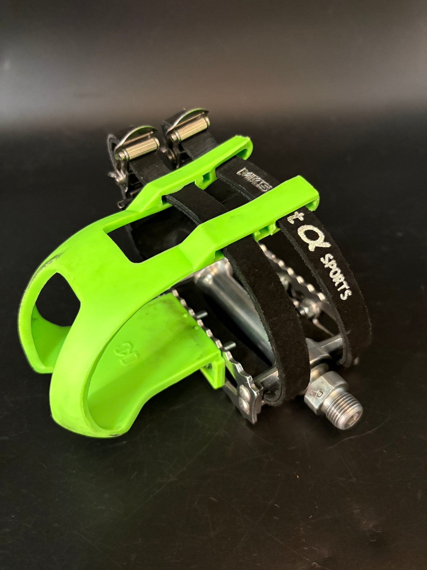 MKS Touring / MKS Double Straps Pedal Setup w/ ATW Bee Butt Flips